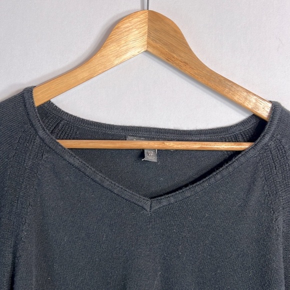 Banana Republic Cotton Blend Peasant Sleeve V-Neck Sweater size XS - Picture 3 of 7